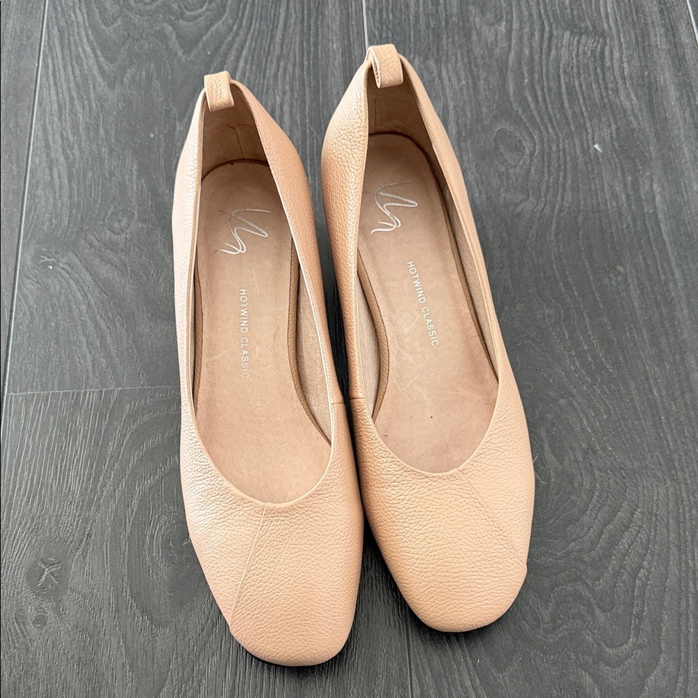 Hotwind Classic - Leather Ballet Chunky Short Heels